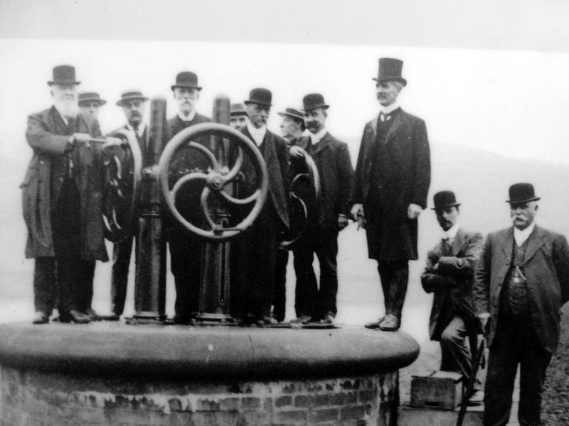 Reservoir Dignitries